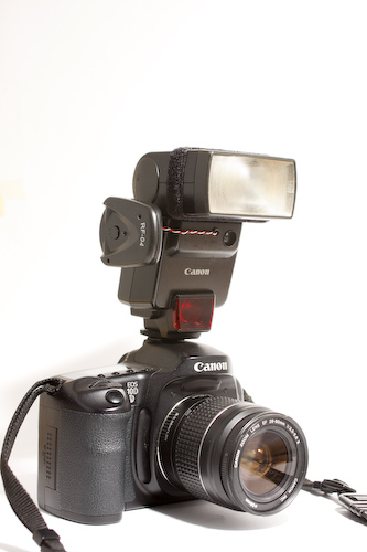 DIY autofocus assist + added DIY hotshoe